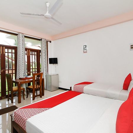 Lioni Holidays Villa Negombo Ruang foto