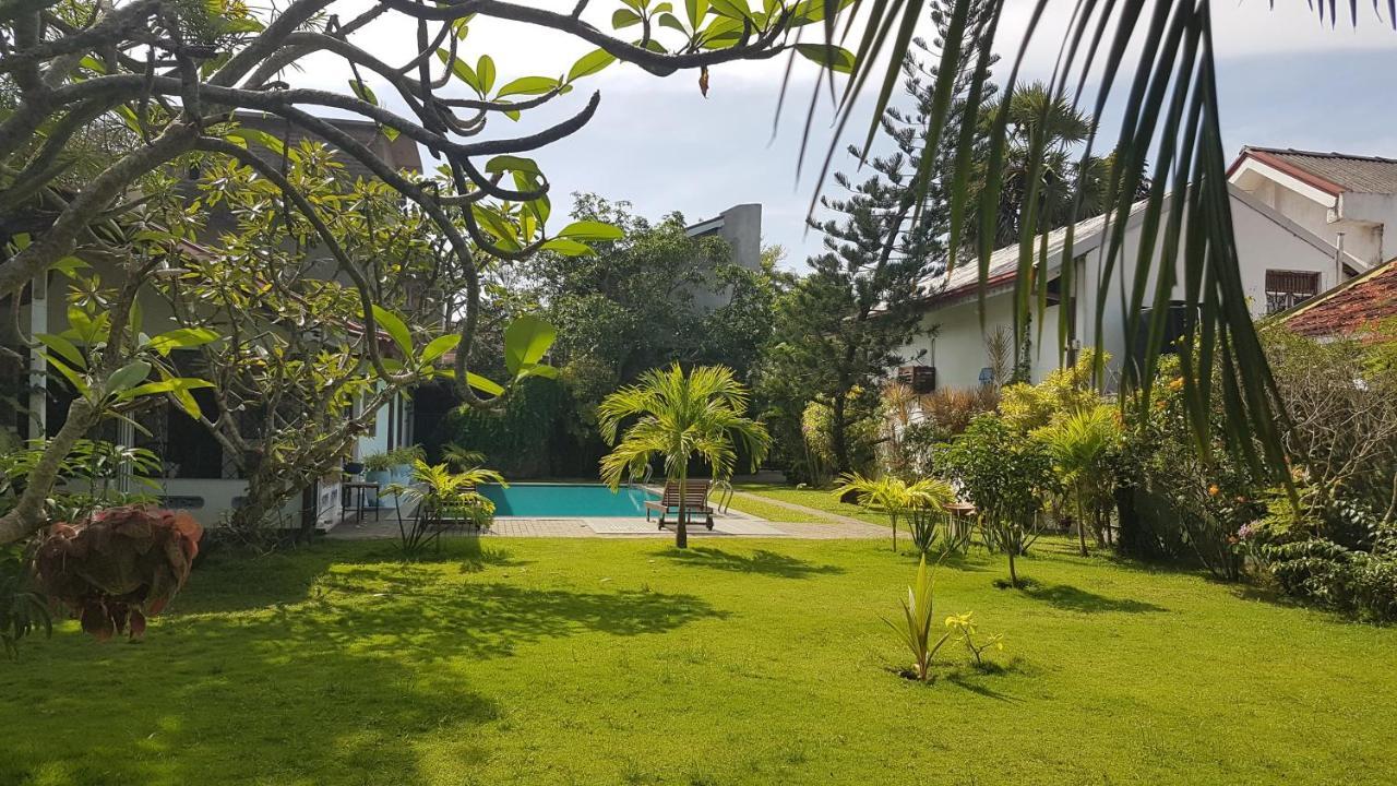 Lioni Holidays Villa Negombo Bagian luar foto