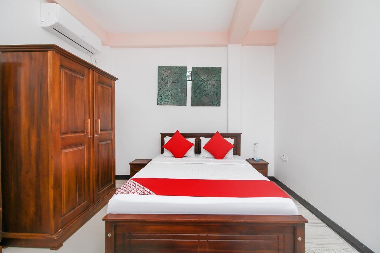 Lioni Holidays Villa Negombo Bagian luar foto